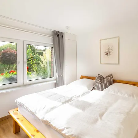 Ferienwohnung Gode Tied Bergen Auf Rugen Exterior photo