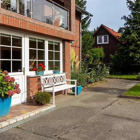 Ferienwohnung Gode Tied Bergen Auf Rugen Exterior photo